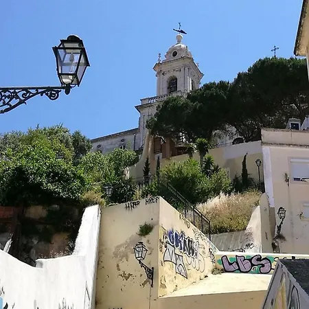 Mouraria House And Quiet With A Balcony Daire *