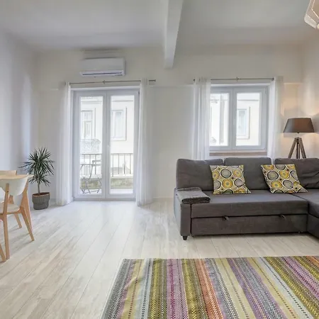 Mouraria House And Quiet With A Balcony * Lisbon