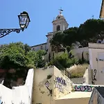 Mouraria House And Quiet With A Balcony Апартаменты *